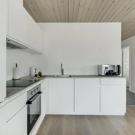 Gorgeous In With Kitchen