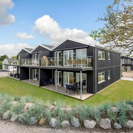 Gorgeous In With Kitchen Apartment Slagelse